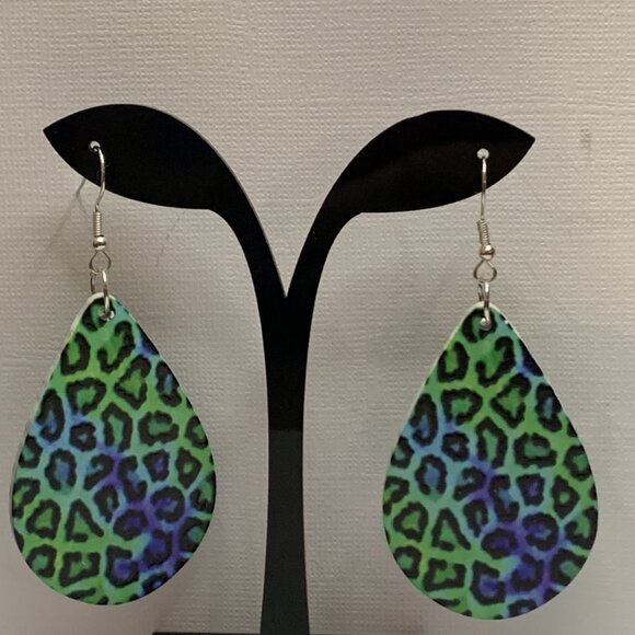 Leopard Print Earrings, Animal Print, Animal Print Jewelry, Safari Earring, Gift - Picture 4 of 8